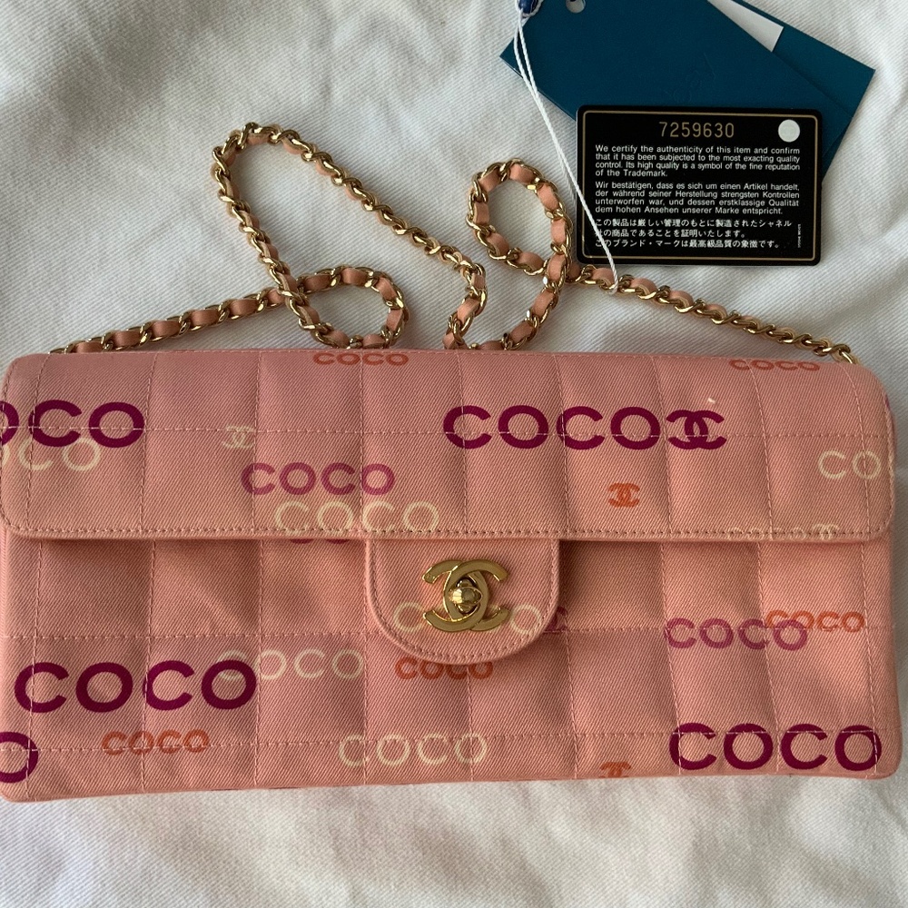 CHANEL PINK PEACH CANVAS COCO  EAST WEST CHOCOLATE BAR BAG EXCELLENT PRELOVED
